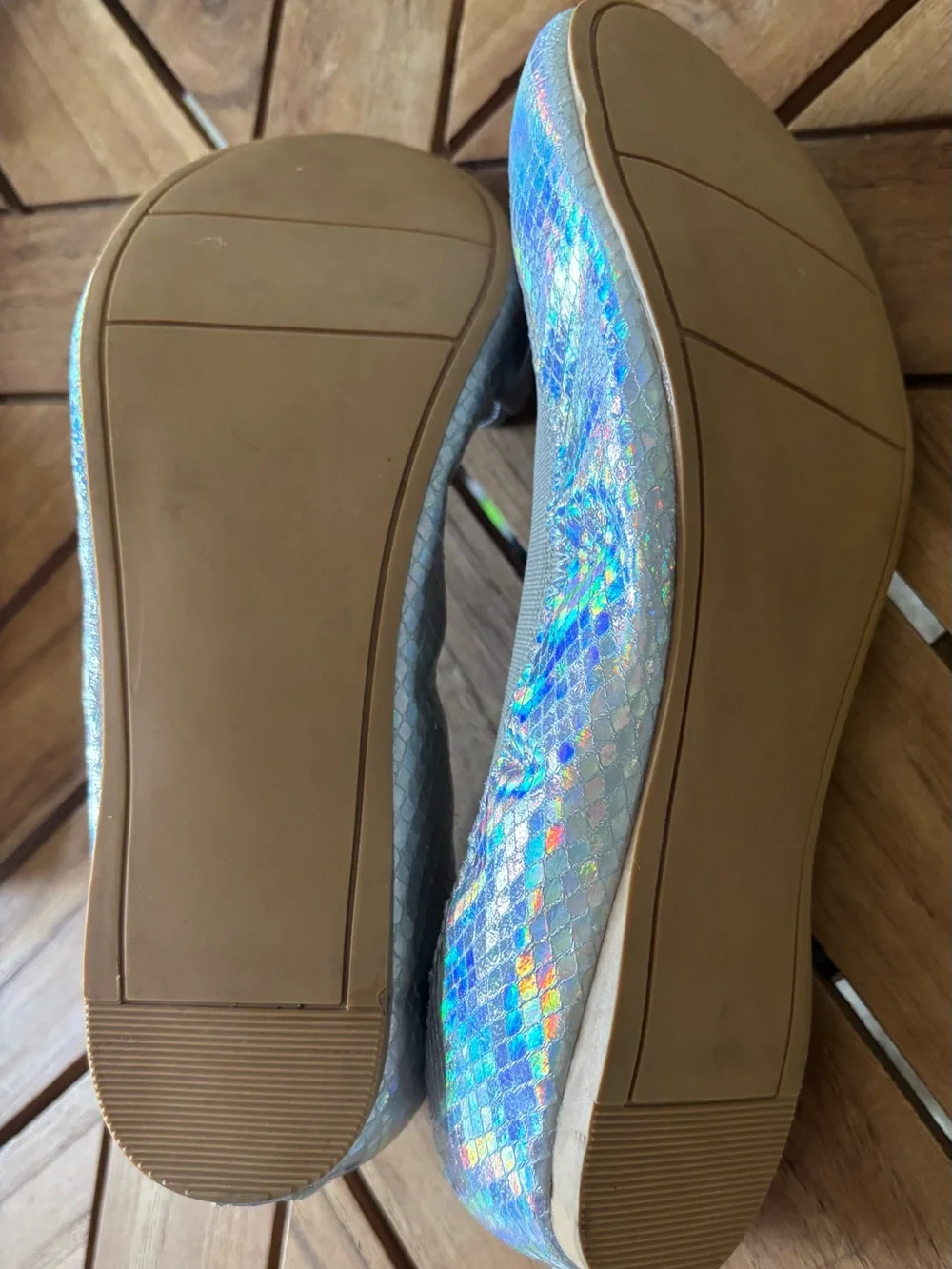 NWOT Nordstrom Iridescent Hologram Ballet Flats Sz5 Youth Slip on Shoes Bow Girl